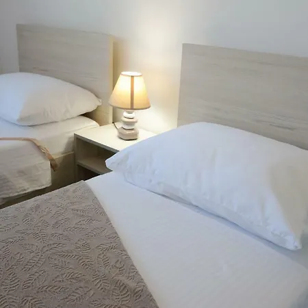 Apartment Masline Zadar