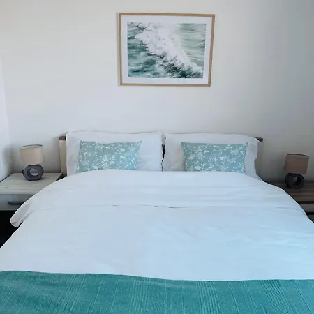 Apartment Masline