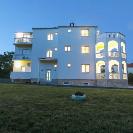 Appartamento Masline Zara